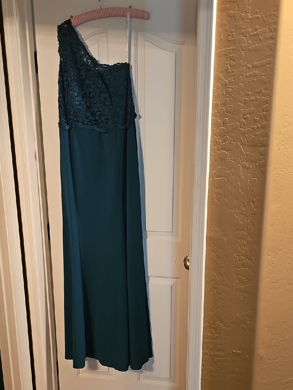 Teal One-Shoulder Lace Bodice Evening Gown